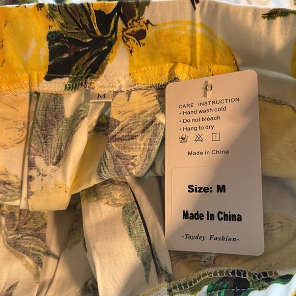 Taydey Fashion Sz M elastic waist pleated lemons print full skirt new - Picture 4 of 9